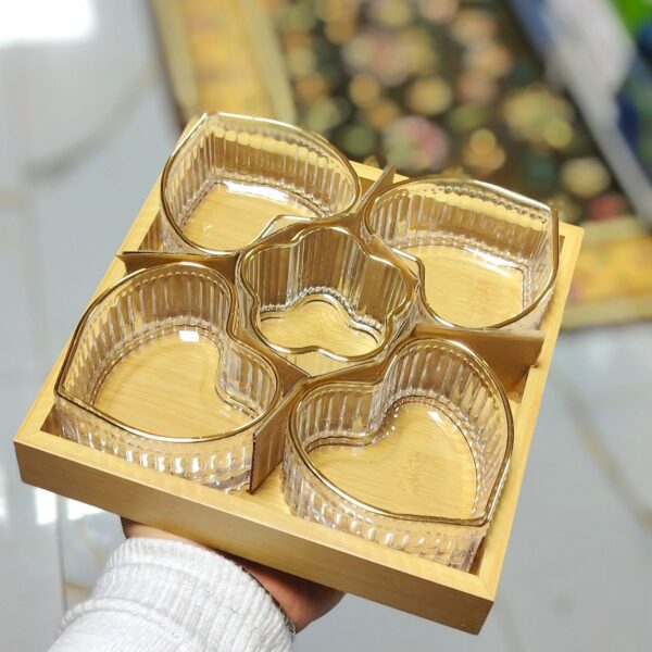 Heart Shape Glass  Set with Wooden Tray