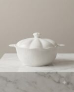 Ceramic Serving Pot with Lid (9.5 , 8.5 , 6.5 inch) - Image 4