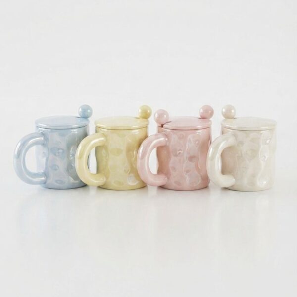 Bubble Embossed Pastel Ceramic Mug with Ball Lid