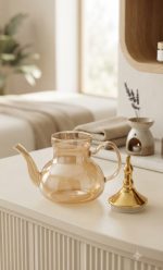 Royal Arabic Glass Teapot with Gold Crown Lid - Turkish Jug - Image 4